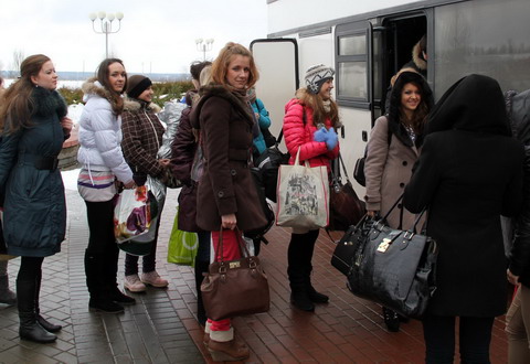 "Ice girls". На Бобруйск!