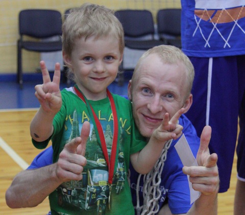 Александр Кудрявцев с сыном Никитой