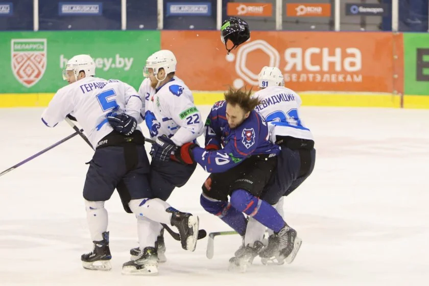 англия кубок лиги финал. англия кубок лиги финал. ливерпуль победитель кубка англии 2022. футбол. лестер кубок англии финал 2021 кубок.