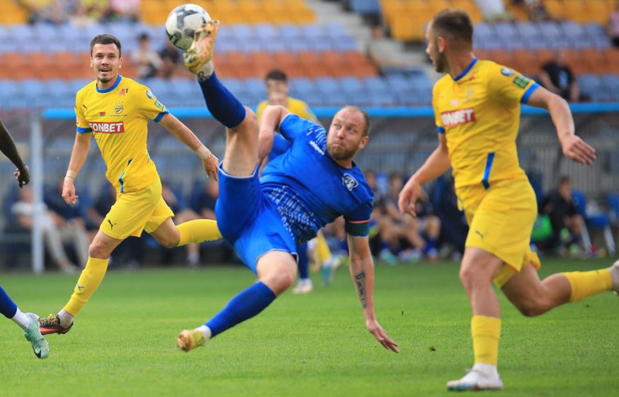 Игра футбола португалия